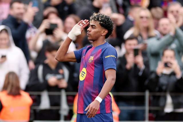 kaiyun手机版-4-1！亚马尔帽子戏法，2亿超巨破纪录，巴萨吊打黄潜，甩皇马4分